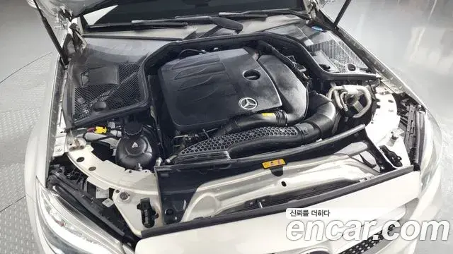 Mercedes-Benz C-Class 2021 — Фото 5/20
