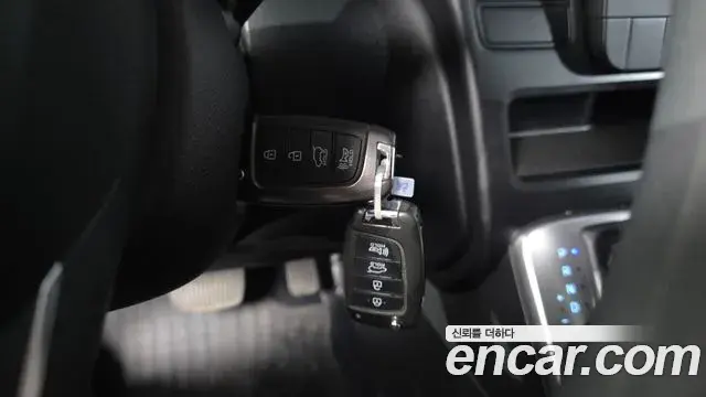 Hyundai Staria 2022 — Photo 10/30
