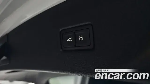 Audi Q5 2022 — ფოტო 5/20