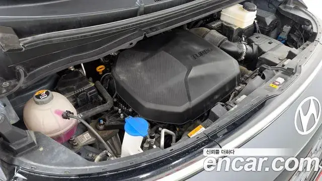 Hyundai Staria 2024 — Şəkil 30/31