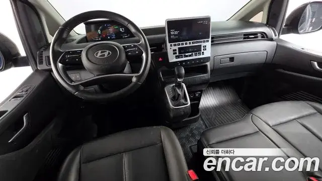 Hyundai Staria 2024 — Şəkil 1/31