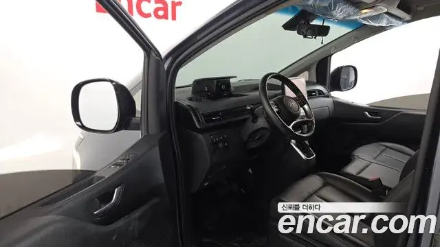 Hyundai Staria 2024 — Şəkil 8/31