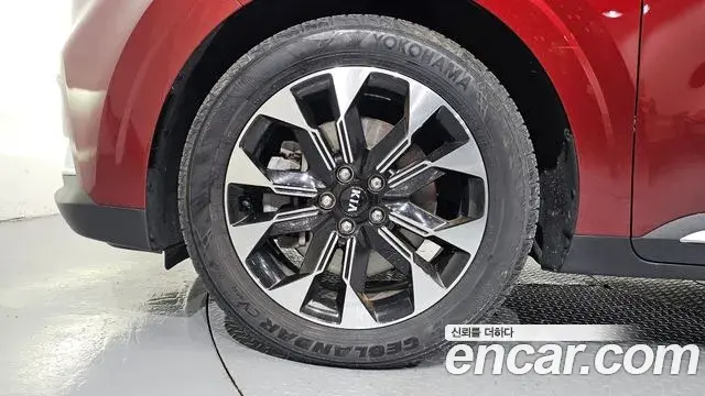 Kia Carnival 2020 — Şəkil 33/34
