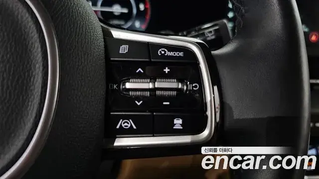 Kia Carnival 2020 — Şəkil 24/34