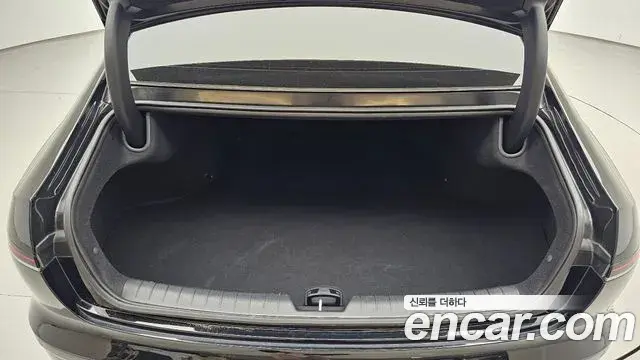 Hyundai Grandeur Hybrid 2023 — Şəkil 20/20