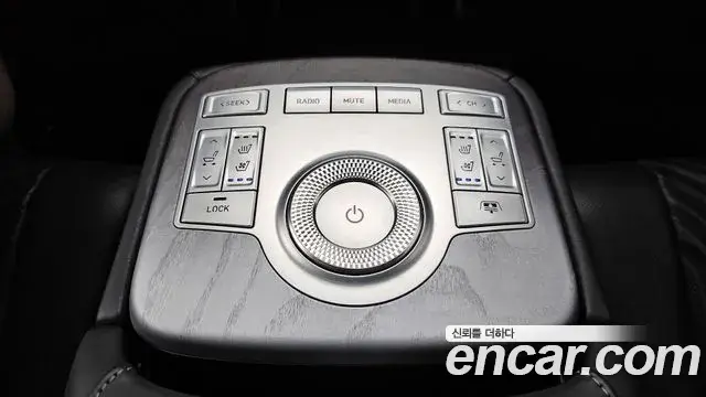 Genesis G80 2020 — Photo 2/20
