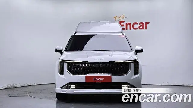 Kia Carnival 2025 — Şəkil 30/31