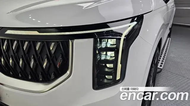 Kia Carnival 2025 — Şəkil 20/31