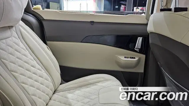 Kia Carnival 2025 — Şəkil 5/31