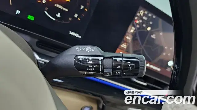 Kia Carnival 2025 — Şəkil 21/31