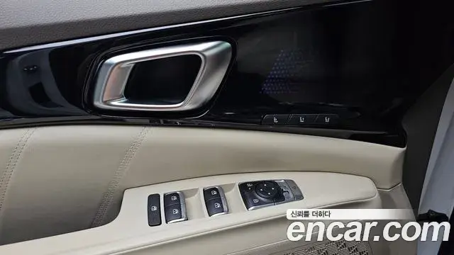 Kia Carnival 2025 — Şəkil 7/31