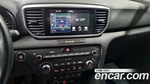 Kia Sportage The Bold 2019 — Şəkil 12/18