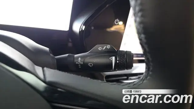 Renault Samsung Grand Koleos 2025 — Photo 21/37