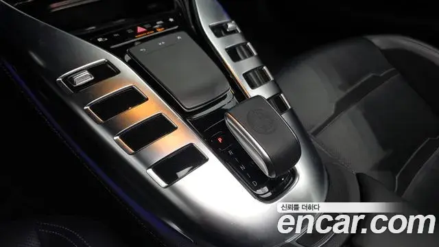 Mercedes-Benz AMG GT 2022 — Photo 11/31