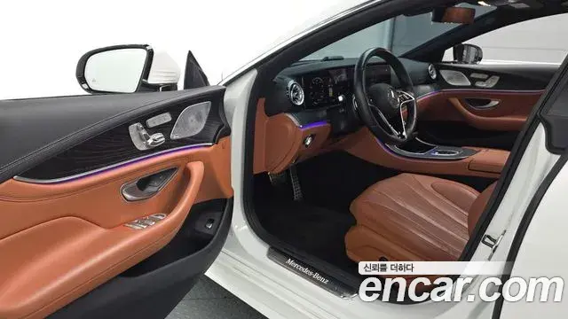 Mercedes-Benz CLS-Class 2023 — Фото 10/20