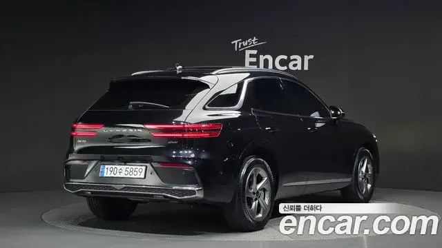 Genesis GV70 2024 — Şəkil 19/20