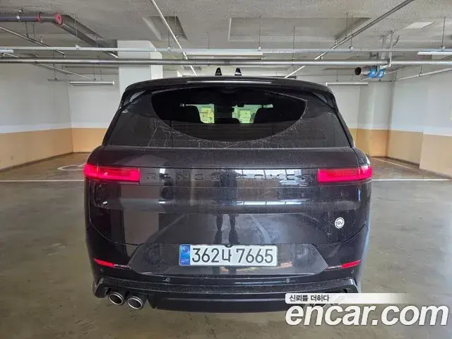 Land Rover Range Rover Sport 2025 — Photo 11/16