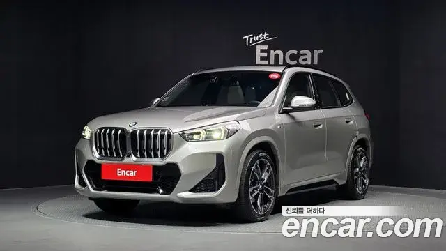 BMW X1 2025 — Фото 1/20