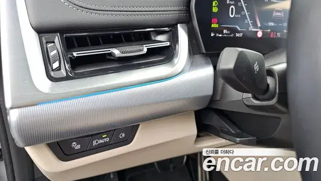 BMW X1 2025 — ფოტო 32/34