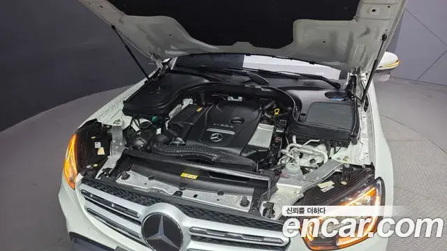 Mercedes-Benz GLC-Class 2021 — Photo 18/34