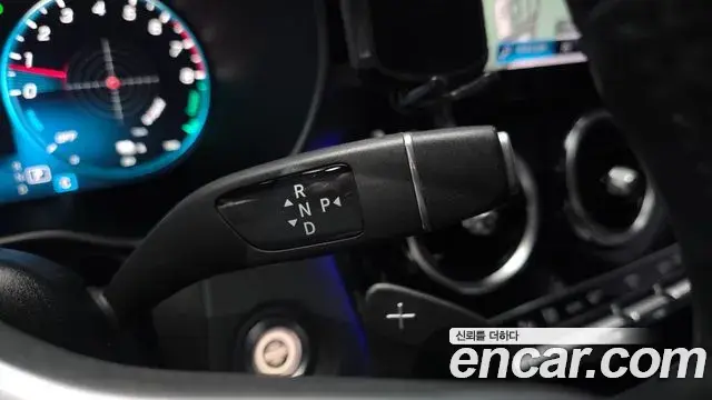 Mercedes-Benz GLC-Class 2021 — Photo 14/34