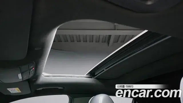 Mercedes-Benz GLC-Class 2021 — Photo 3/34