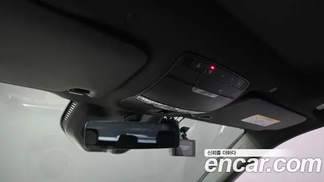 Mercedes-Benz GLC-Class 2021 — Photo 34/34