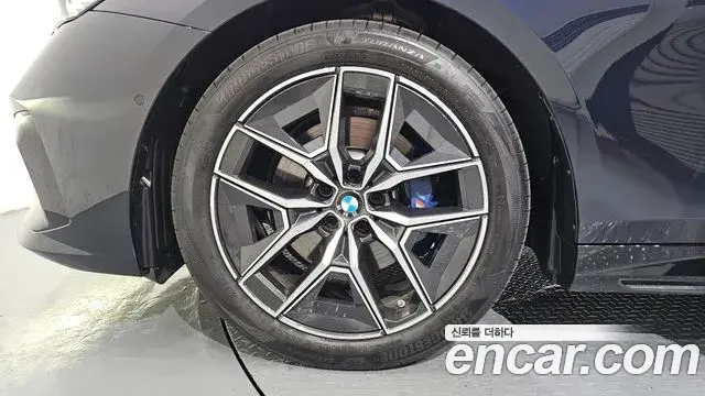 BMW 5 Series 2025 — Фото 5/20