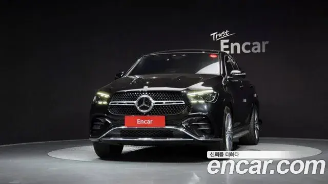 Mercedes-Benz GLE-Class 2023 — Şəkil 3/39