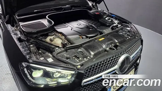 Mercedes-Benz GLE-Class 2023 — Şəkil 34/39
