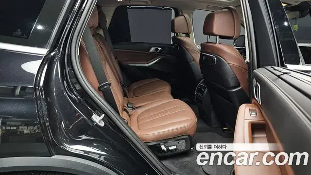 BMW X5 2024 — Photo 33/37