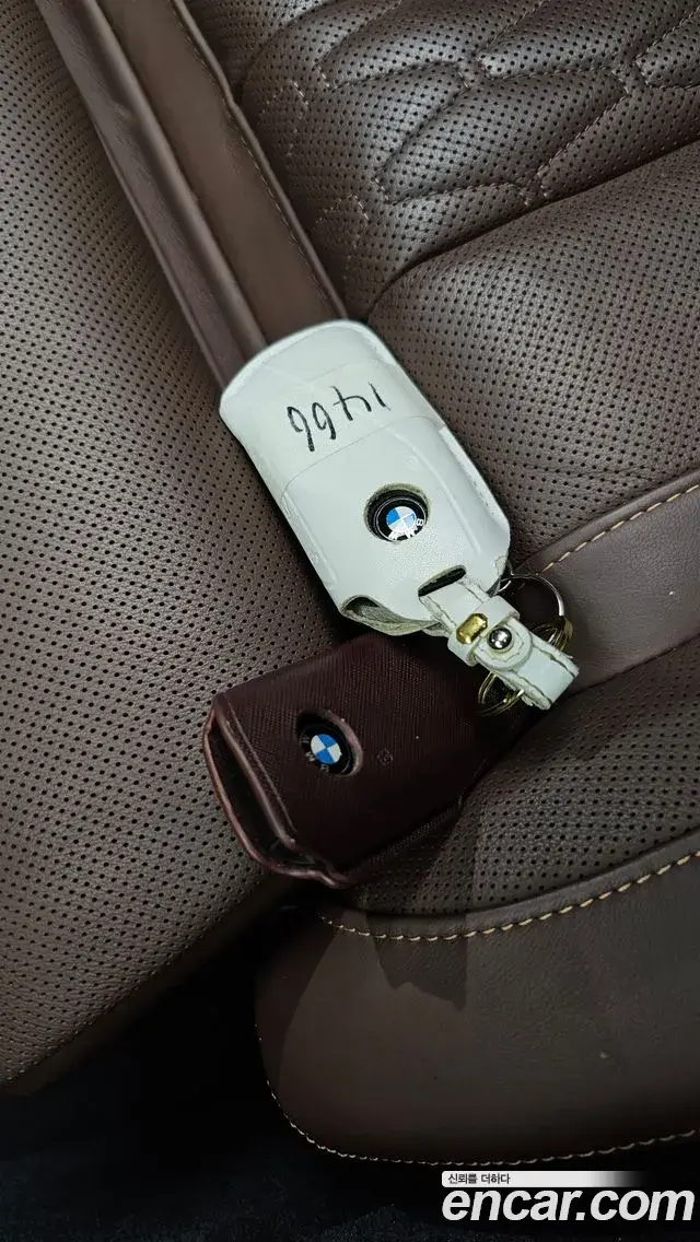 BMW X5 2024 — Photo 21/37