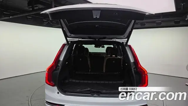 Volvo XC90 2019 — ფოტო 10/20