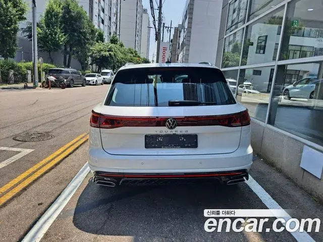 Volkswagen Touareg 2026 — Photo 4/7