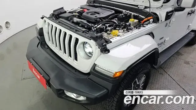 Jeep Wrangler 2022 — Şəkil 27/34