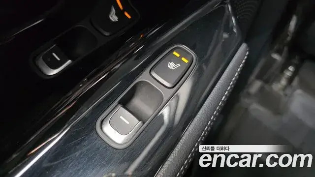 Kia Niro 2020 — Фото 19/20