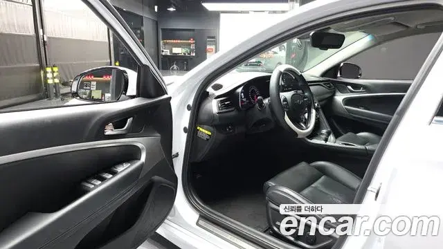 Genesis G70 2018 — ფოტო 1/20