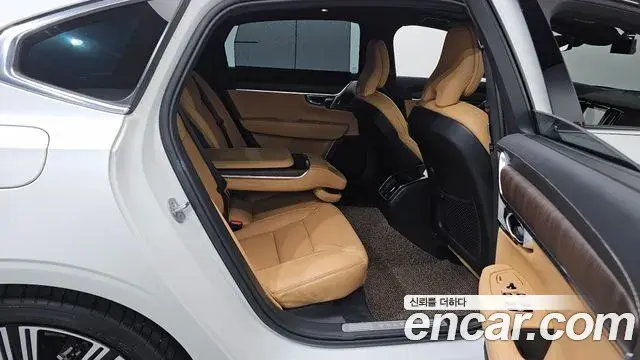 Volvo S90 2022 — Фото 12/20