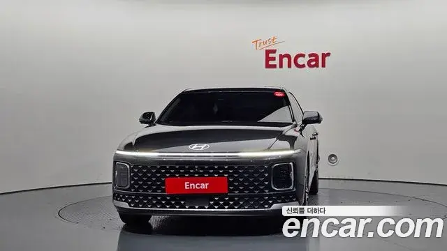 Hyundai Grandeur Hybrid 2023 — ფოტო 9/34