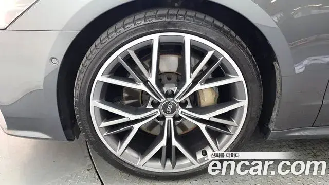 Audi A7 2025 — Photo 23/37