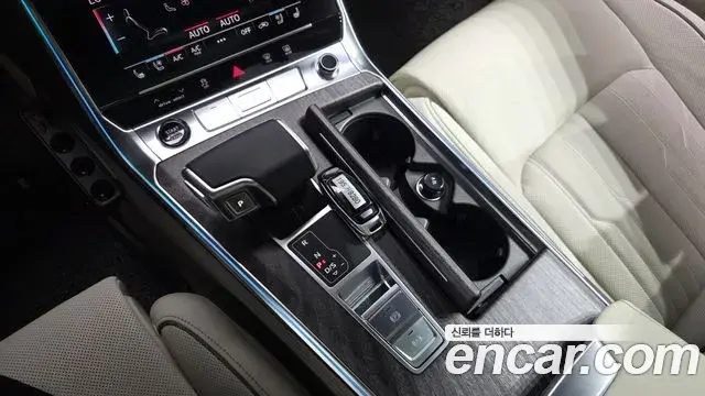 Audi A7 2025 — Photo 13/37