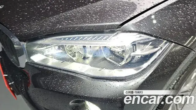 BMW X6 2018 — ფოტო 30/32