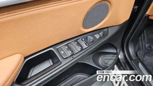 BMW X6 2018 — ფოტო 22/32