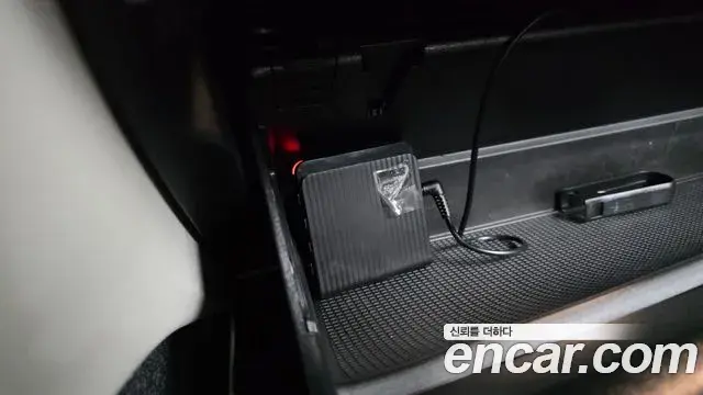 Volvo XC40 2022 — ფოტო 3/34