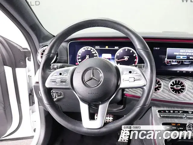 Mercedes-Benz CLS-Class 2020 — Photo 1/20