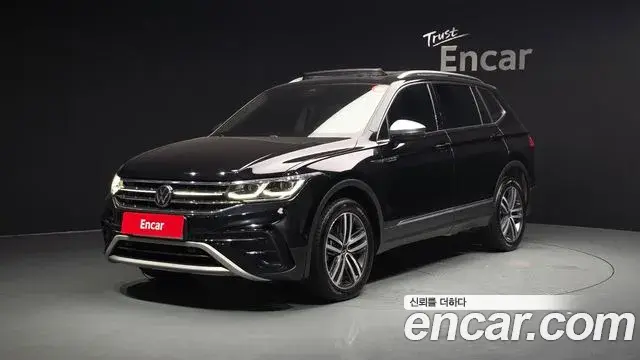 Volkswagen Tiguan Allspace 2022 — Photo 11/20