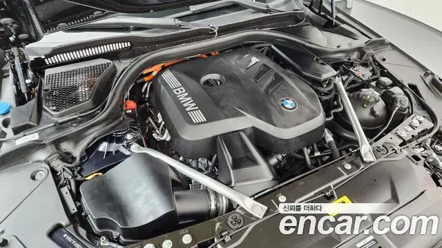 BMW 5 Series 2025 — Photo 30/33