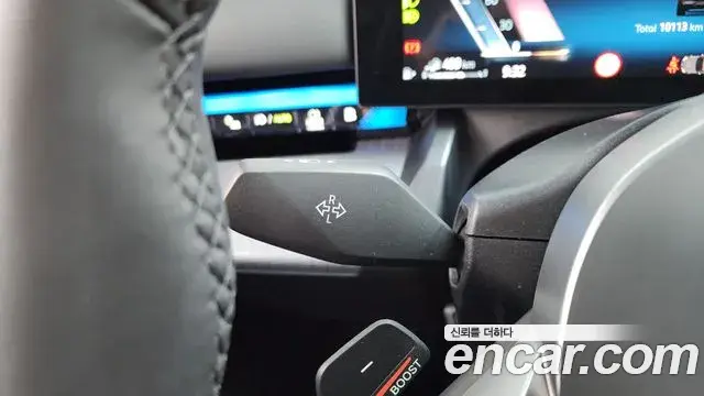 BMW 5 Series 2025 — Photo 19/33