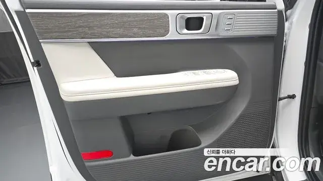 Hyundai Santa Fe 2024 — Şəkil 19/32