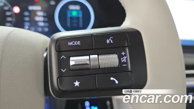 Hyundai Santa Fe 2024 — Şəkil 16/32